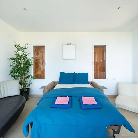 Сasa de vacaciones With Private Swimming Pool Pedreguer